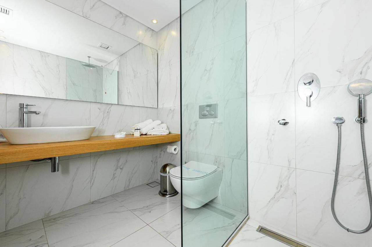 Mary Hotel Ліменас Екстер'єр фото