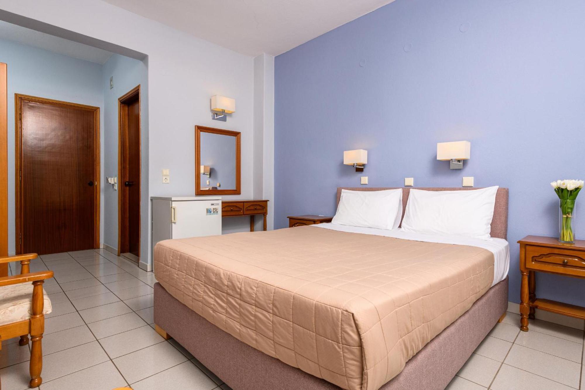 Mary Hotel Ліменас Екстер'єр фото