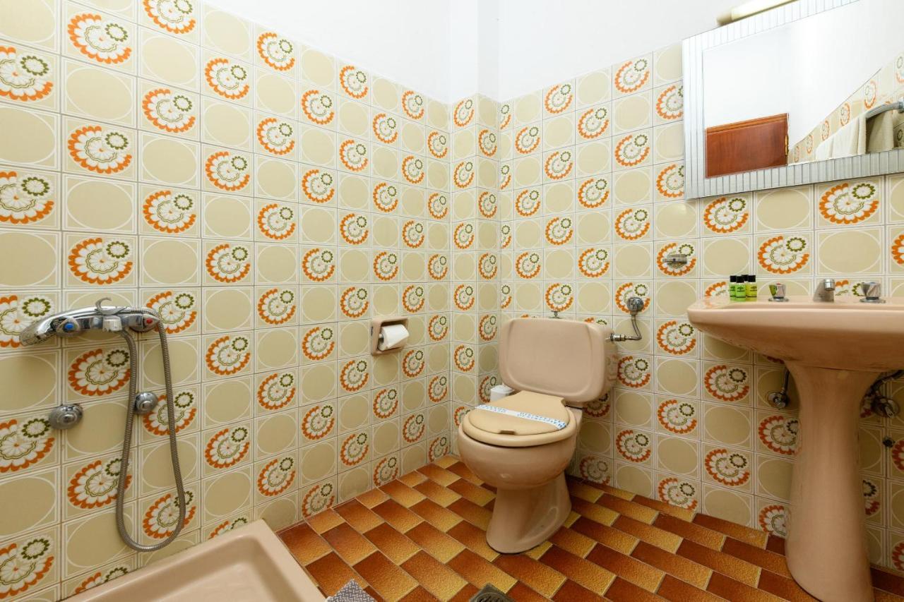 Mary Hotel Ліменас Екстер'єр фото