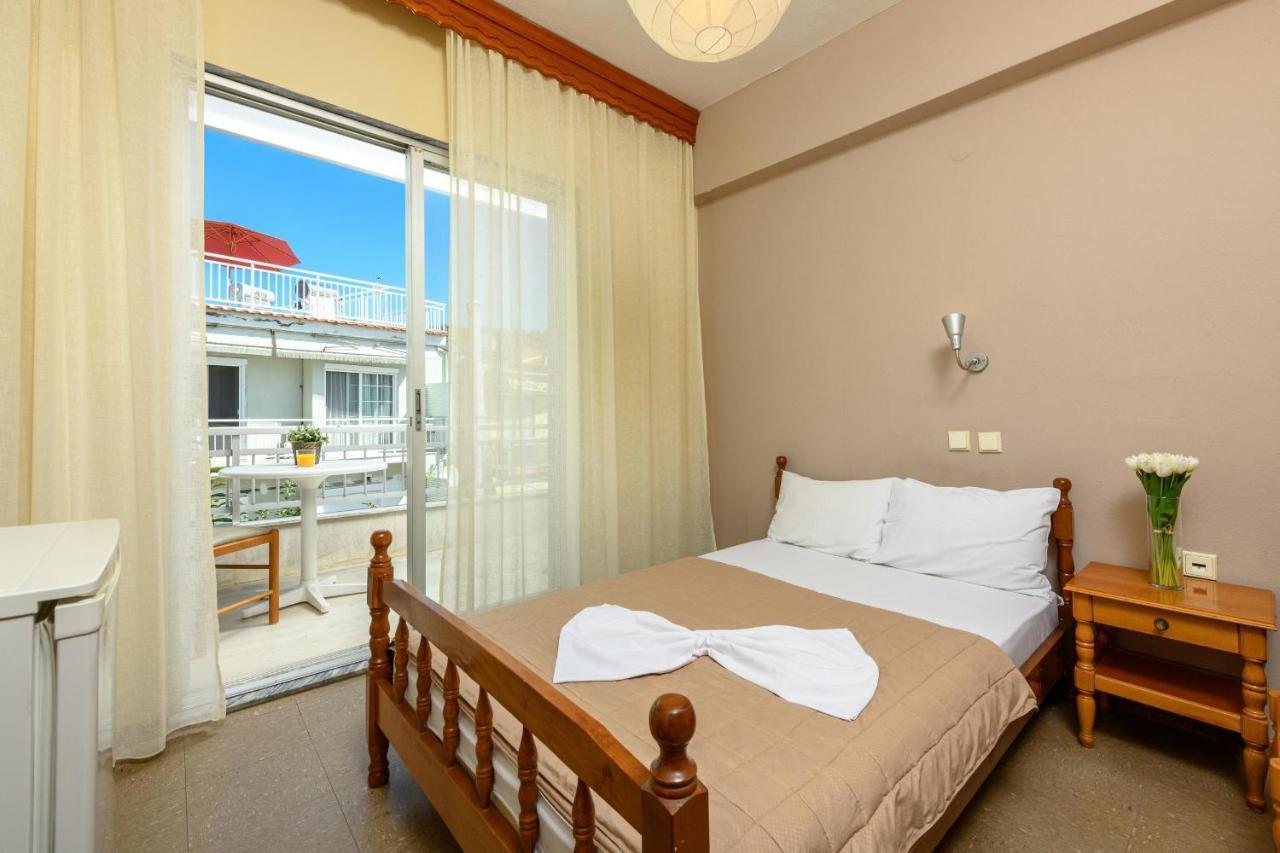 Mary Hotel Ліменас Екстер'єр фото