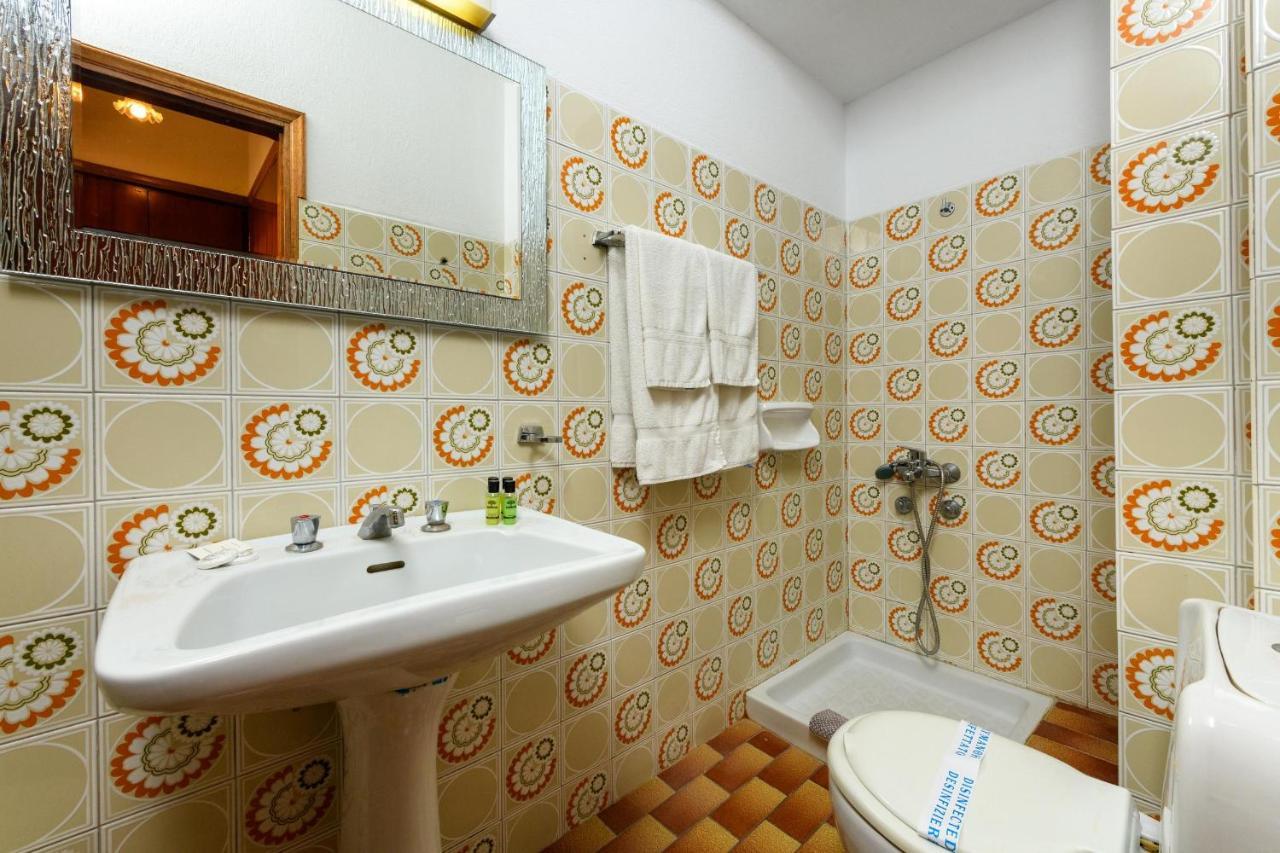 Mary Hotel Ліменас Екстер'єр фото